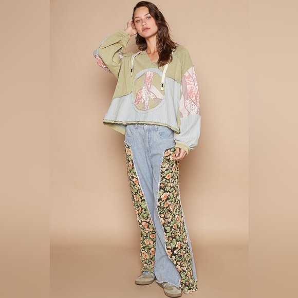 #44 CLOSEOUT FIRM 🌸New! Pol Gorgeous Oversized Peace Application  W/ Hood - Picture 5 of 6